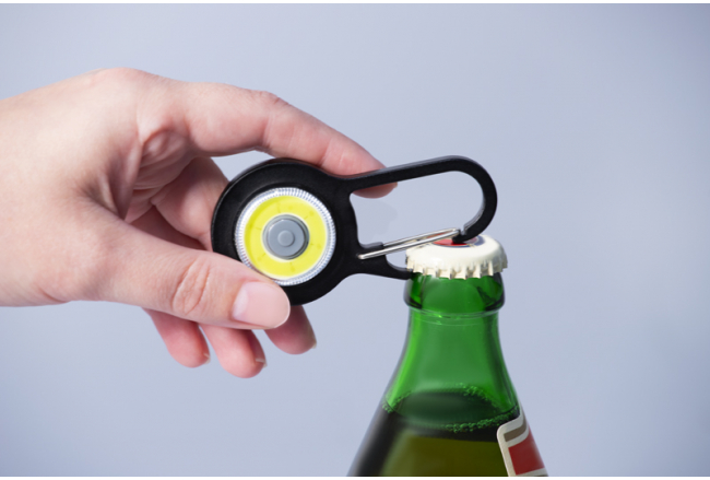 Karabinka s LED svetlom