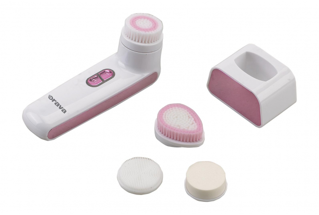 Čistiaca kefka na tvár