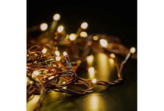 Vianočná svetelná reťaz