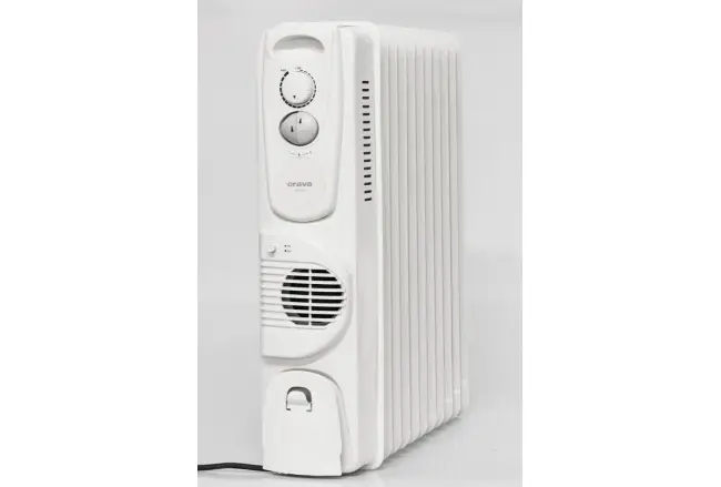 Olejový radiátor s 11 rebrami