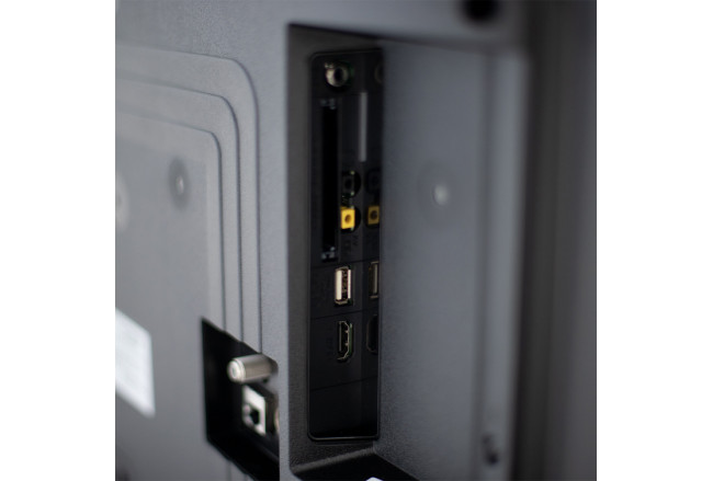 43" FULL HD Android Smart LED televízor s WiFi