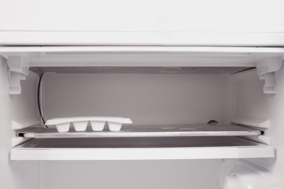 Single door fridge 88 l